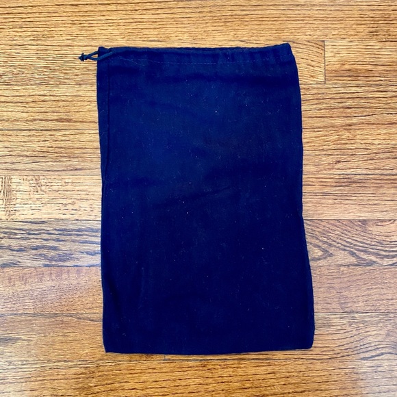 Oscar de la Renta Dust Bag - Picture 5 of 5